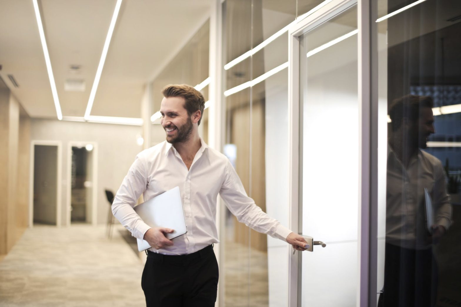 Business casual dress code: Jak se podle něj obléknout?